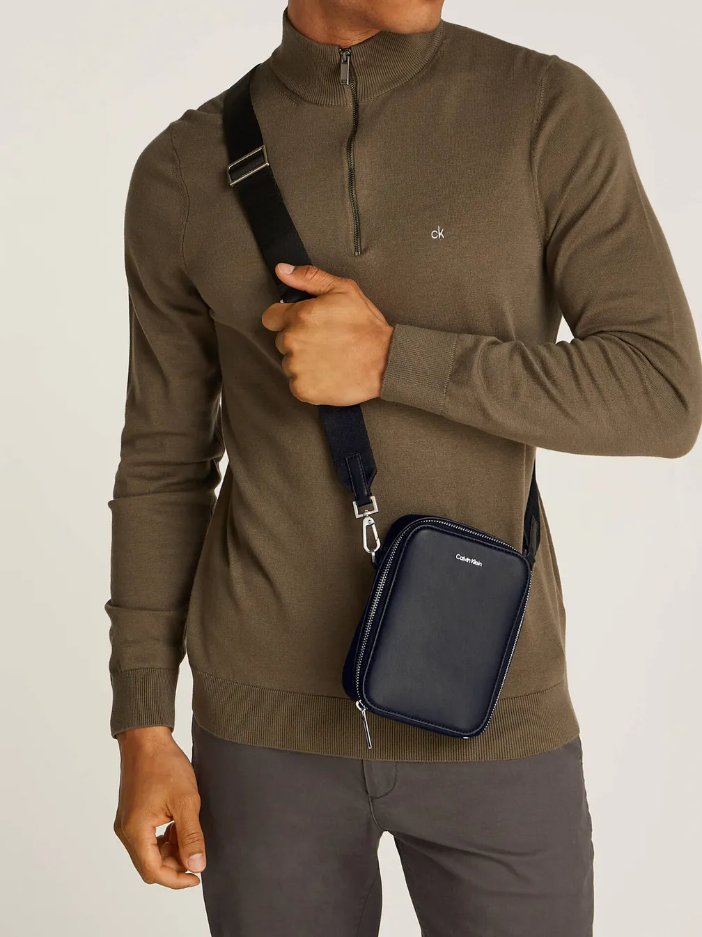 Buy: Men Bag CALVIN KLEIN Sleek Reporter Xs Black from Podiumriga