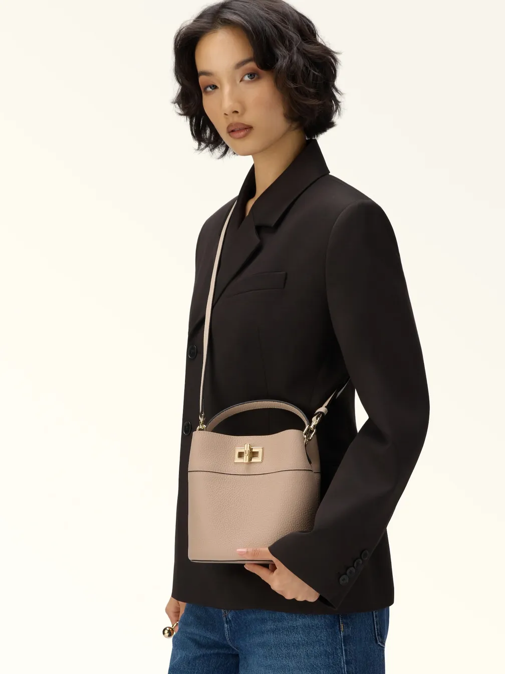 Buy: Women Bag FURLA Amelia Mini Bucket Bag Cotone G Beige from