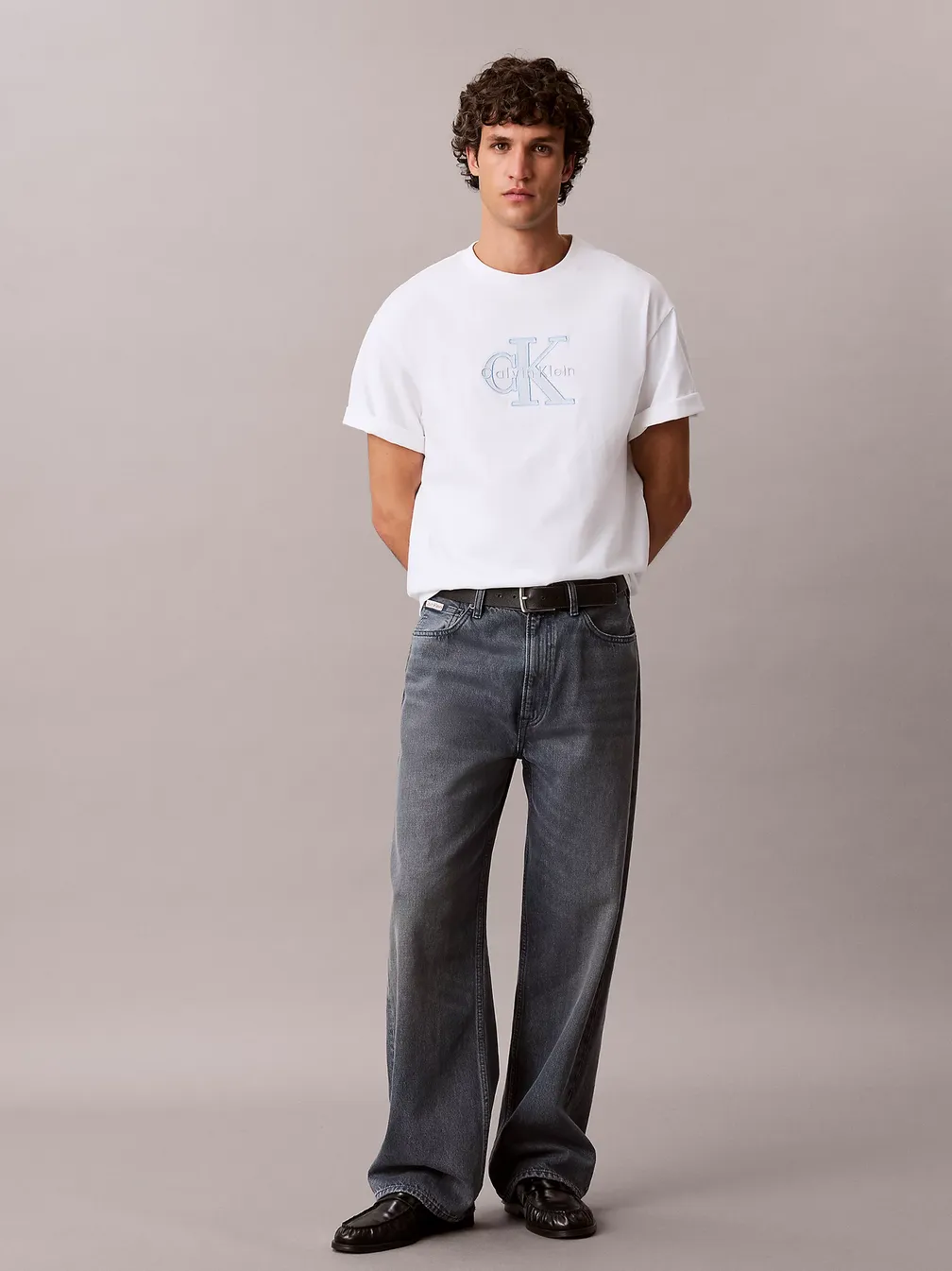 パンツ   BAGGY BLUE ASH STONE JEAN Buy: Men Jeans CALVIN KLEIN JEANS Baggy Blue Ash Stone Jean Gray