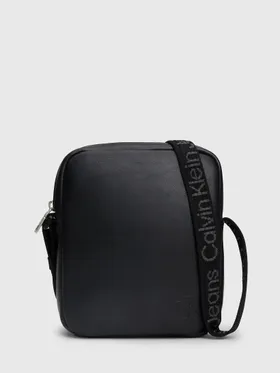 Soma CALVIN KLEIN Ultralight Reporter18 W/pkt Pu | K50K511489BEH